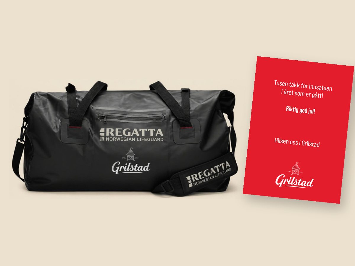 Sort duffelbag med Grilstad-logo og rødt julekort