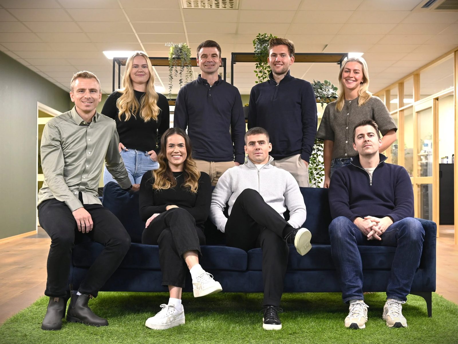 Hele teamet i Sindland Jacobsen på kontoret i Kristiansand